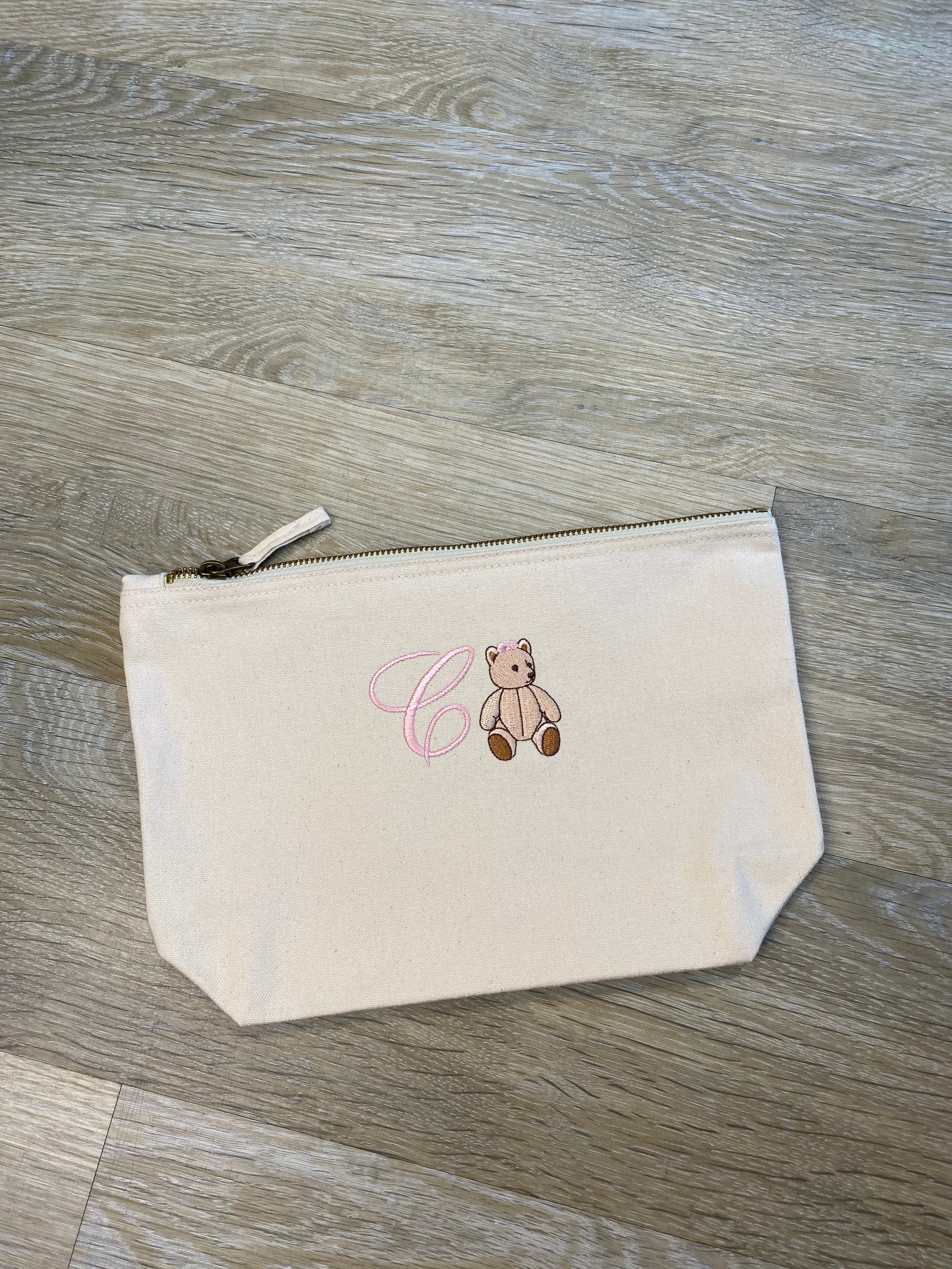 Mr/ Mrs Bear Pouch